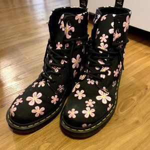 Floral Dr.Martens